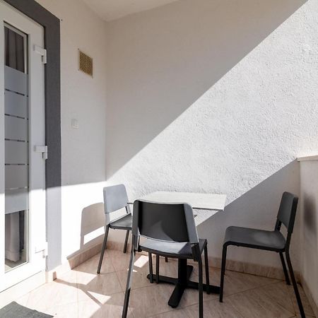 Apartments With A Parking Space Rabac, Labin - 6464 Exterior foto